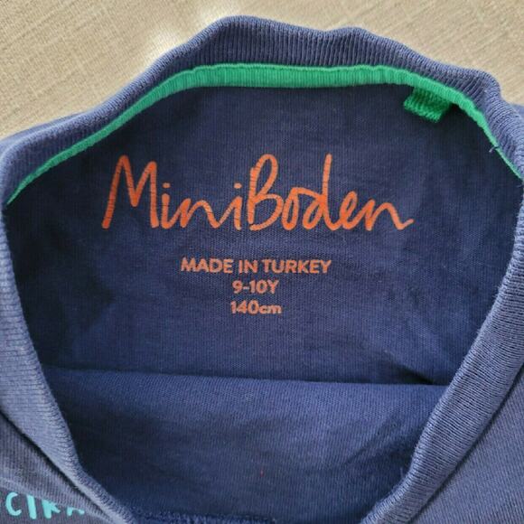 Mini Boden Dinosaur Tee - Picture 4 of 4